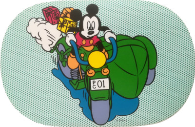 Tischmatte Micky Motorrad mit Geschenken (Kunststoff)