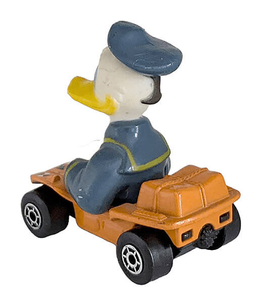 Donald Duck in Beach Buggy (MATCHBOX)