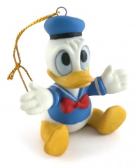 Donald Sitting Ornament 6cm (SCHMID DISNEY CHARACTERS)