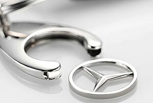 Mercedes-Benz Schlüsselanhänger "Brüssel" im Set mit Spaltring und drehbarem Mercedes-Stern