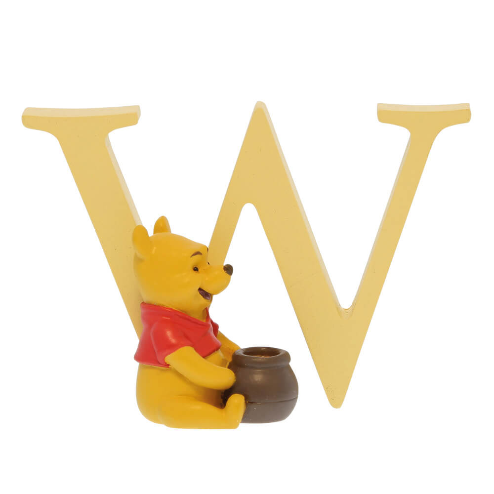 W - Winnie the Pooh (DISNEY SHOWCASE COLLECTION)