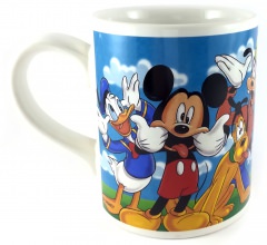 Becher Micky, Donald, Goofy & Pluto Grimassen schneidend